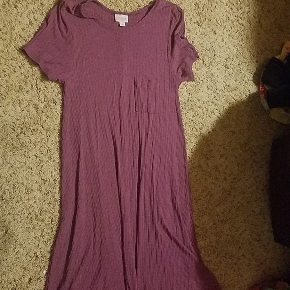 《LULAROE CARLY DRESS》